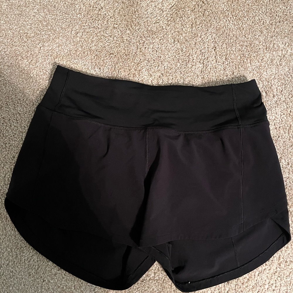 Lululemon speed up 4” size 4 black. Mid rise